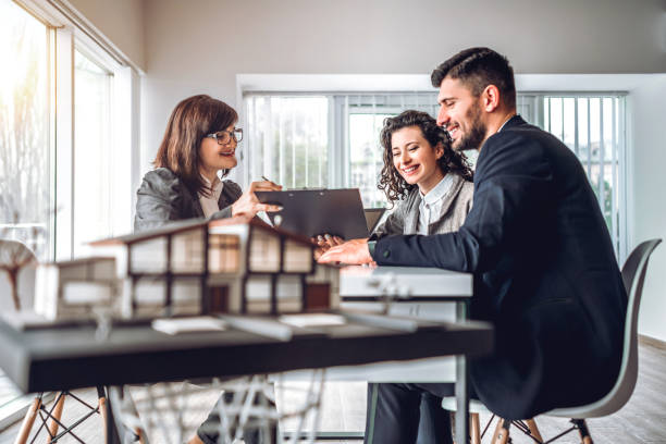 Une agence immobilière : Un acteur incontournable pour un achat