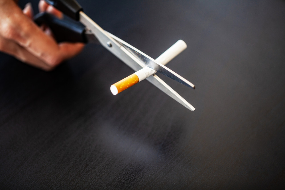 Cigarette électronique qui fume beaucoup : zoom sur ce phénomène